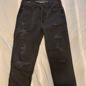 Black boyfriend jeans